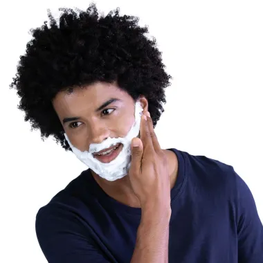 Espuma de Barbear Bozzano Refrescante com 193g
