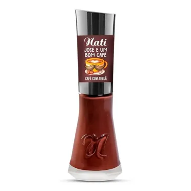 Esmalte Nati José e um Café