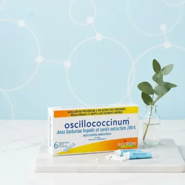 Oscillococcinum 200K Boiron Glóbulos com 6 Tubos de 1g cada