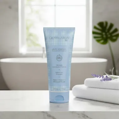 Lo&ccedil;&atilde;o Hidratante Desodorante Giovanna Baby Blue 48h 200ml