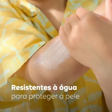 Protetor Solar Nivea Sun Protect & Hidrata FPS 50 Lo&ccedil;&atilde;o 200ml e Ganhe Protetor Solar Nivea Sun Kids Sensitive FPS 60 Lo&ccedil;&atilde;o 100ml