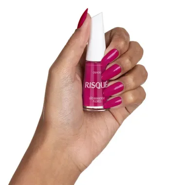 Esmalte Risqué Rosas Cremoso Léo Mandou Flores 8ml