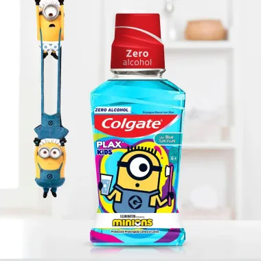 Enxaguante Bucal Colgate Plax Kids Minions com Fl&uacute;or Sem &Aacute;lcool Tutti-Frutti com 250ml