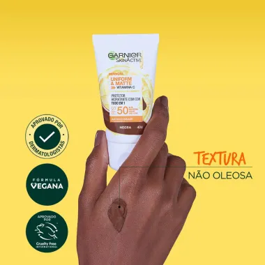 Protetor Solar Facial Hidratante Garnier Uniform & Matte Vitamina C FPS 50 Negra 40g