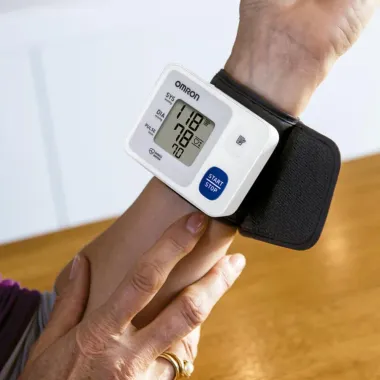 Aparelho de Press&atilde;o Omron Autom&aacute;tico Pulso Control HEM 6124 com 1 Unidade