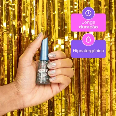 Esmalte Risqué Livre para Brilhar Glitter Azul de Paetê na Avenida com 8ml