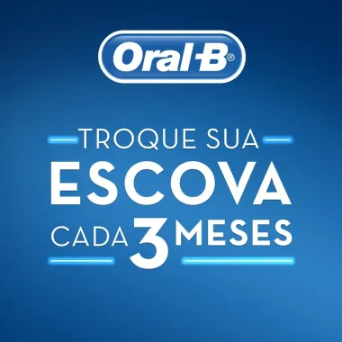 Escova Dental Oral B Kids Disney Mickey Cores Sortidas com 2 Unidades