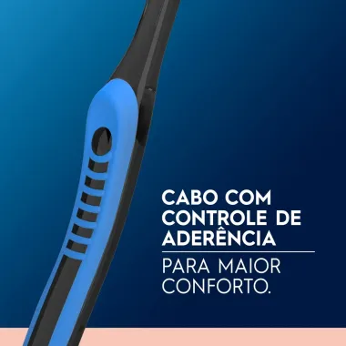 Escova Dental Oral-B Indicator Black Sensitive com Carv&atilde;o Extra Macia/Suave com 2 Unidades