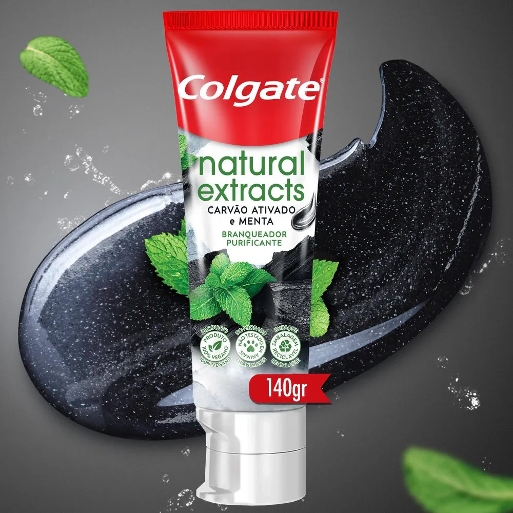 Creme Dental Colgate Natural Extracts Carvão Ativado e menta 140g