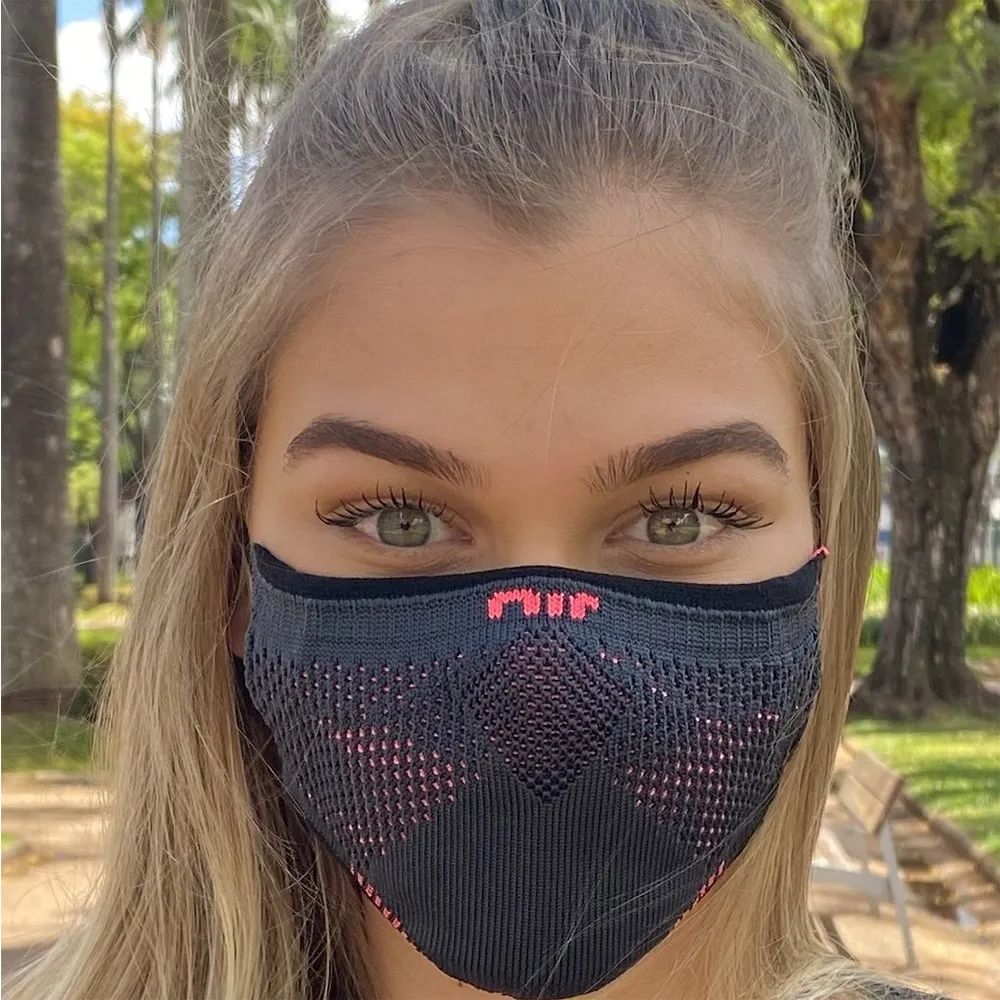 Máscara de Proteção Ebeus 3D Air Knit Grafite com Rosa Tamanho M 1 Unidade